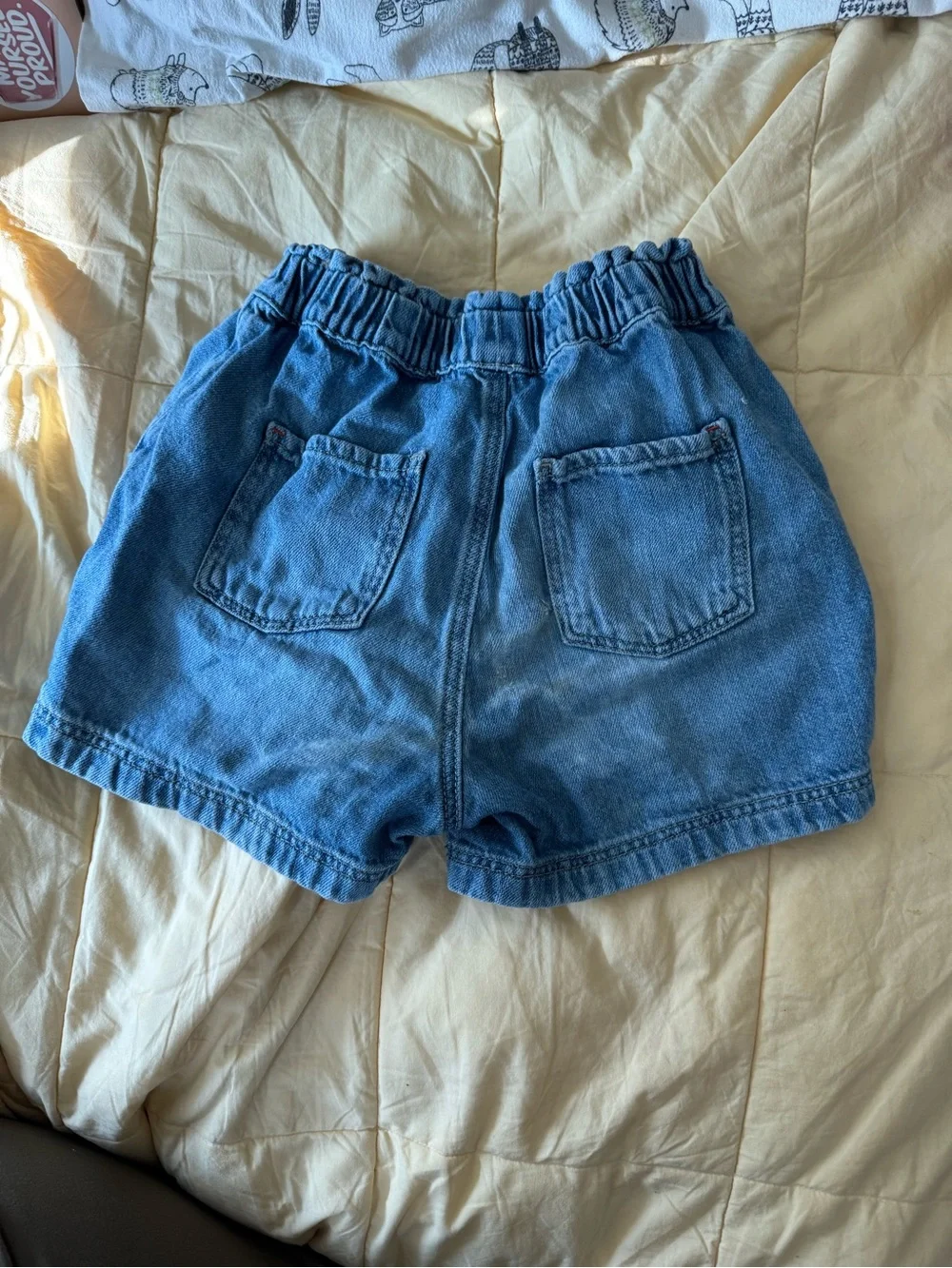 mini boden denim shorts size 10 flaw